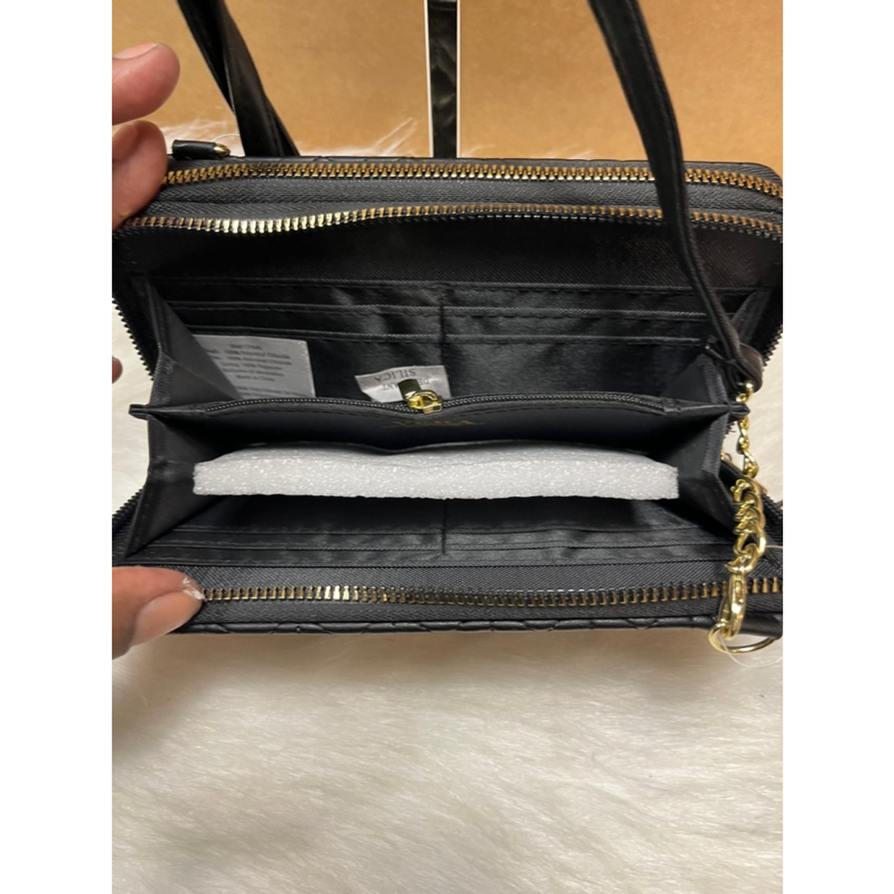 NWT Vera New York Leana Quilted Double Zip Crossbody/wallet MSRP $58 - Picture 5 of 9